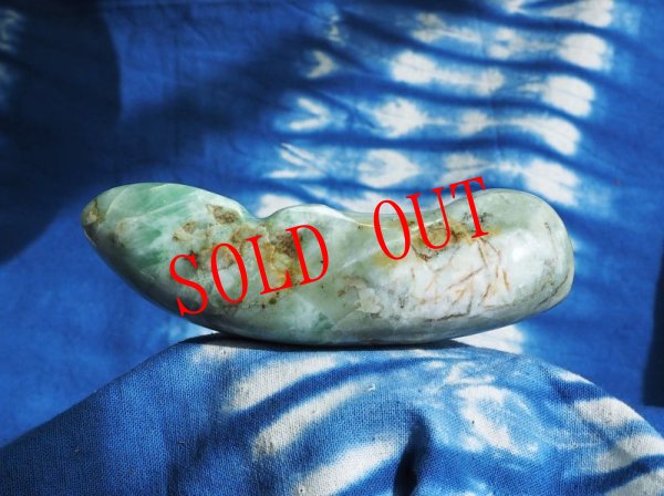 画像7: 極上ヒスイ石笛牧野スペシャル（指孔付き・注文品） (7)