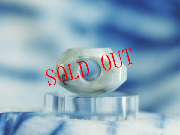 画像11: 上尾駮遺跡出土モデル縄文石笛（ヒスイ製・線刻あり） (11)