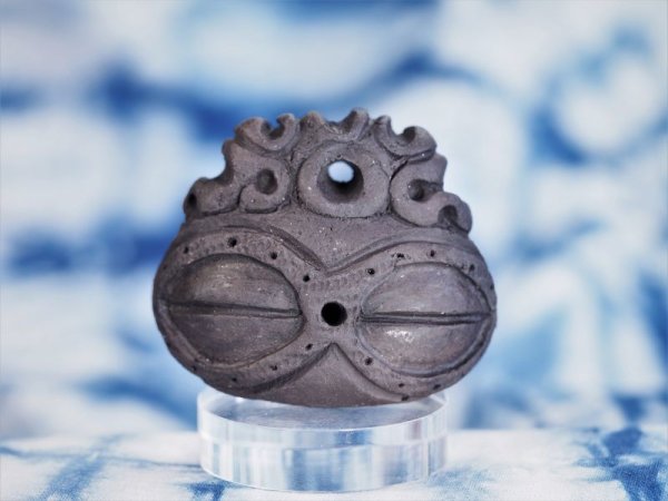 遮光器土偶タイプ