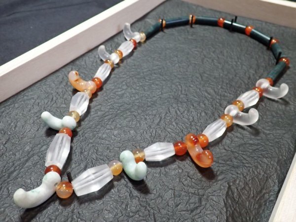 画像18: 古代風首飾り「ぬなかわ彦・ぬなかわ姫」（レンタル品） (18)