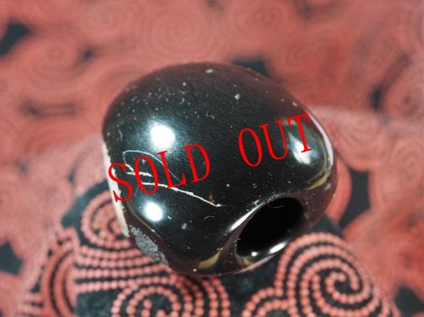 画像2: 初心者にもふきやすい工夫をしたサヌカイト石笛（Knobさん孔・U字加工吹き口）ご検討中 (2)