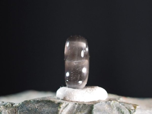 画像9: 黒曜石　超小型勾玉（13mmサイズ・ペンダントトップ） (9)