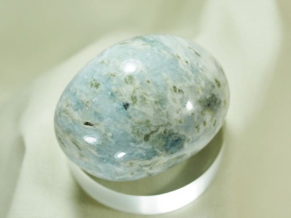 画像5: かわいい青ヒスイ石笛（石笛Knobさんモデル・民族楽器コイズミ扱い） (5)