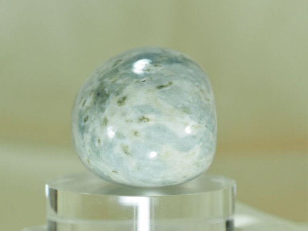 画像7: かわいい青ヒスイ石笛（石笛Knobさんモデル・民族楽器コイズミ扱い） (7)