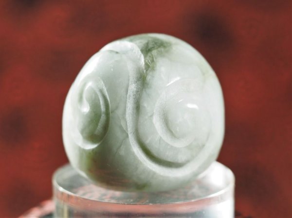 画像10: 「ホタル」らせん線刻石笛（ヒスイ製・Knobさん孔・民族楽器コイズミ扱い） (10)