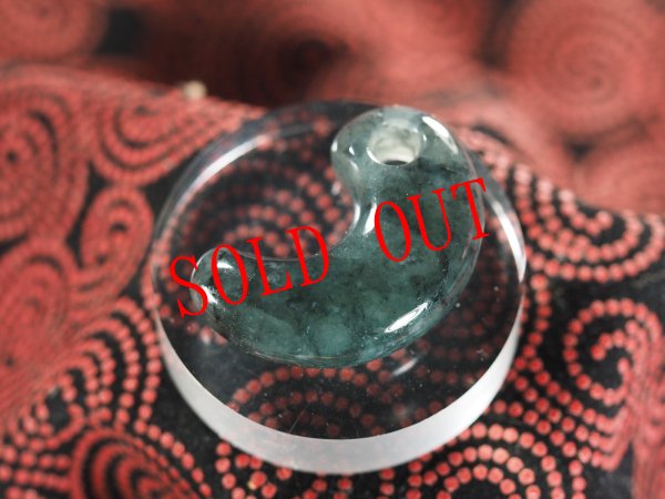 画像11: 「黒眞名井」　出雲大社の宝物　真名井の勾玉モデル（ヒスイ製・実物大の縦33mm・渾身の手研磨品！）売れました！ (11)